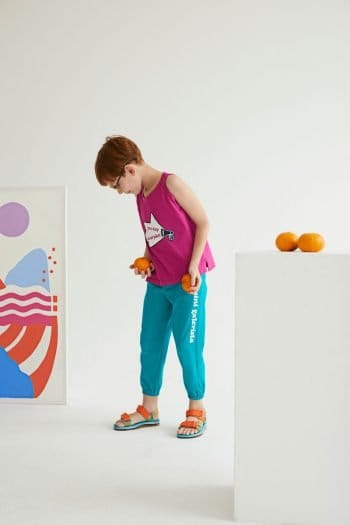 Calça Mini Galerista